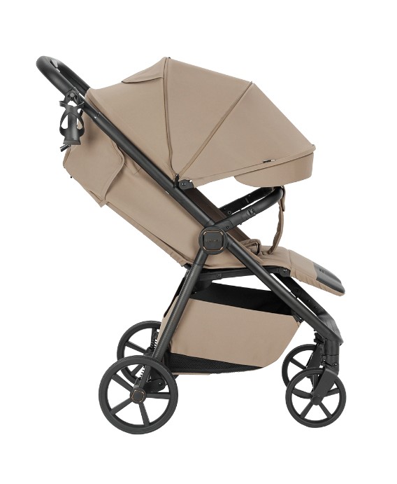 Kompaktowy, złożony wózek CARRELLO BRAVO CARBON stojący pionowo